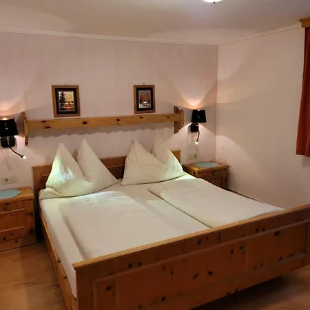 Wieser Apartment *